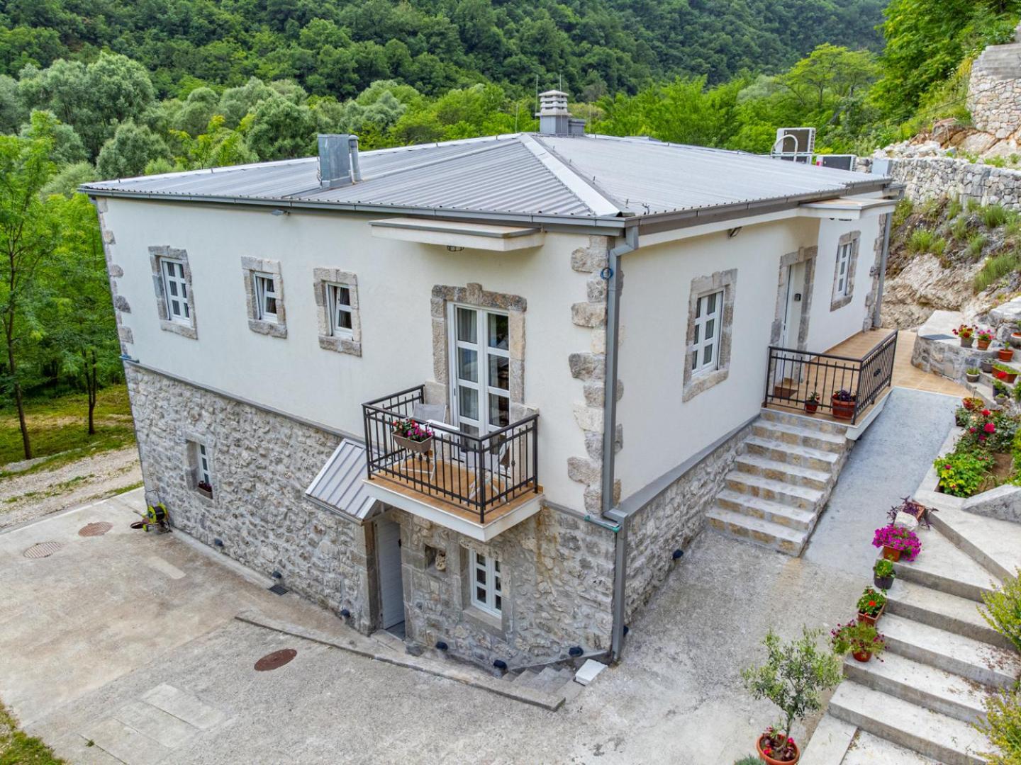 Skala Luxury Rooms Цетине Экстерьер фото