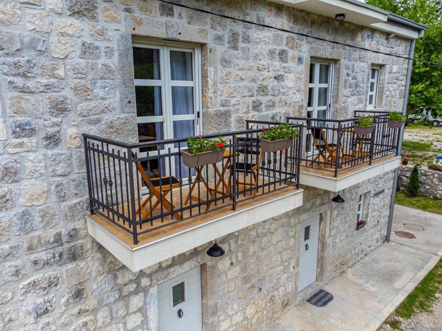 Skala Luxury Rooms Цетине Экстерьер фото