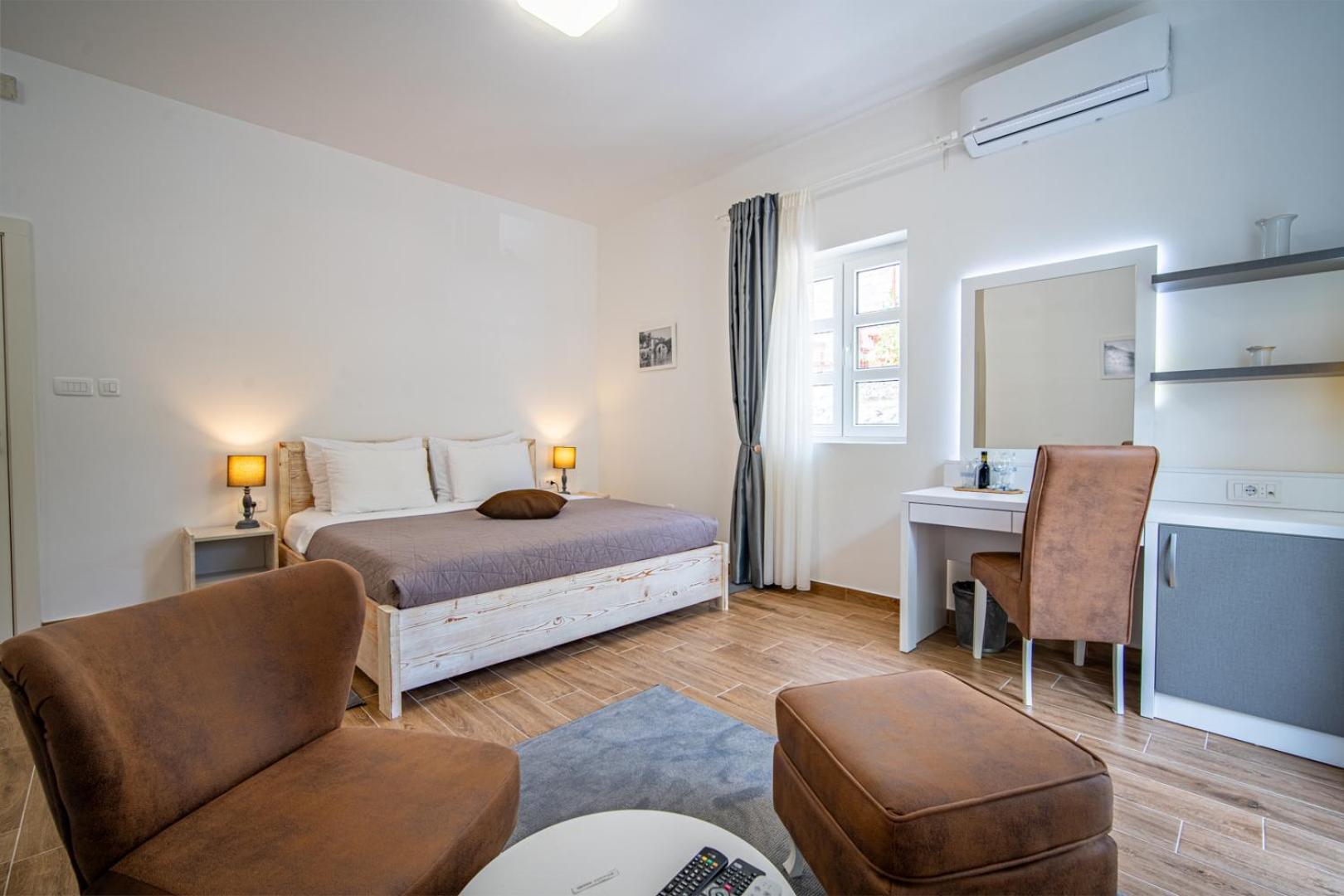 Skala Luxury Rooms Цетине Экстерьер фото